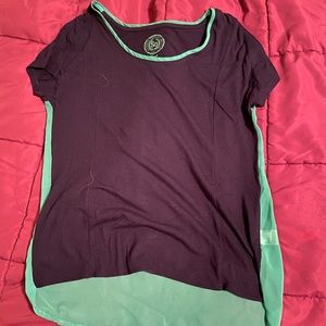Navy and Green So T-shirt